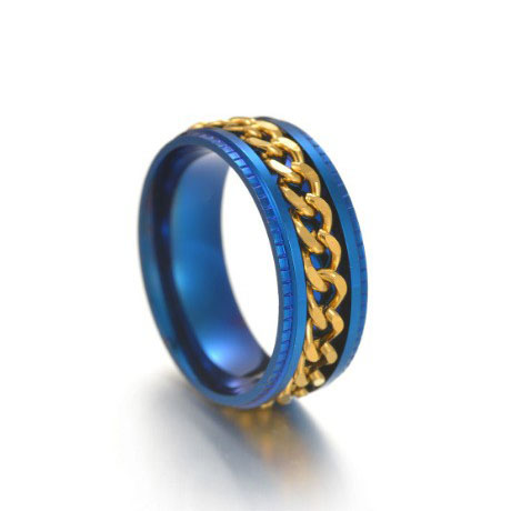 8:Blue ring and gold chain