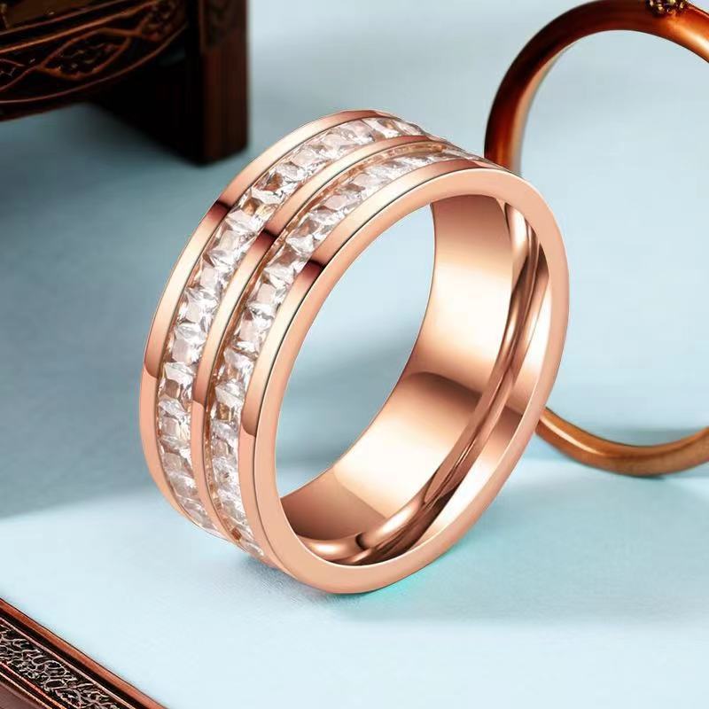 3:7-B-3 Two row square diamond rose gold 8mm