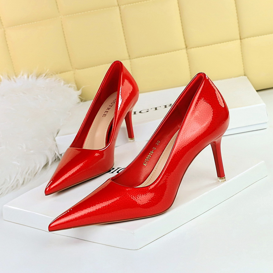 Red heel height 7.5CM
