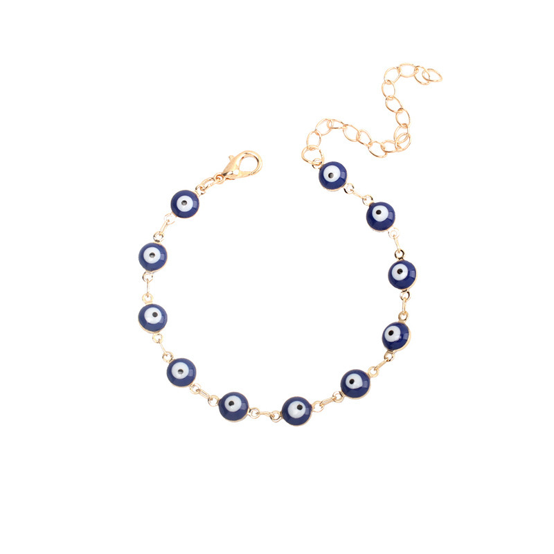 10:Blue bracelet