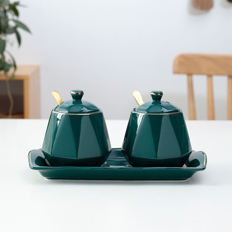 Diamond-shaped dark green seasoning pot - two cans, two spoons, one plate