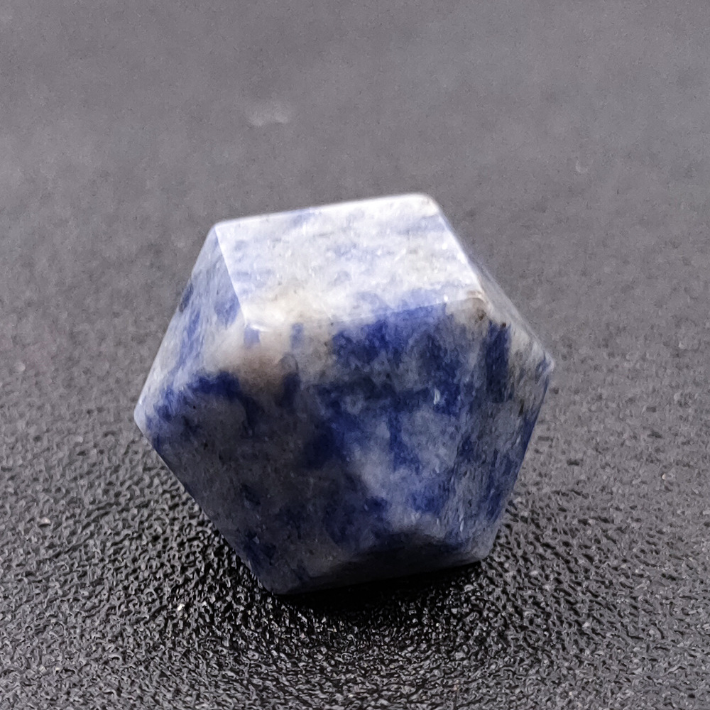 3 piedra de punto azul