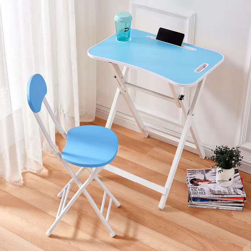 Blue 1 table 1 chair slot   cup light blue chair