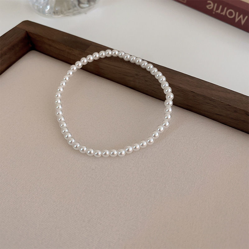 1:[4mm] Pearl bracelet