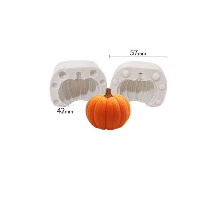 8:Small three-dimensional pumpkin ( model )