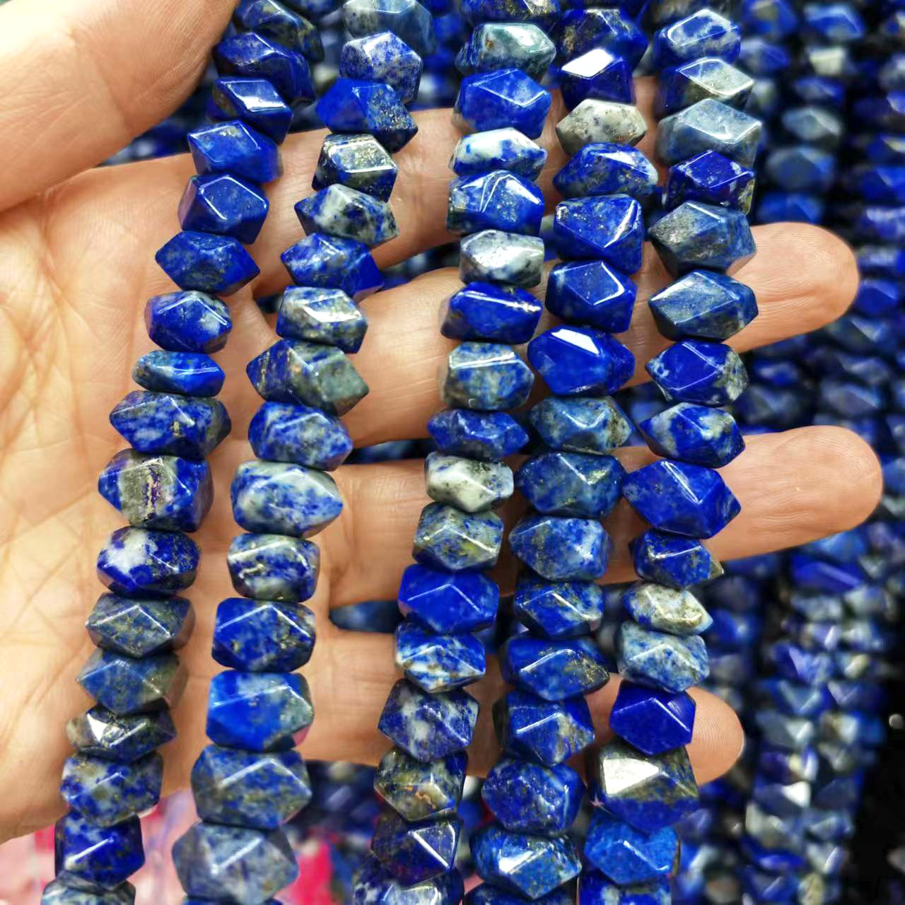 15 lapis lazuli