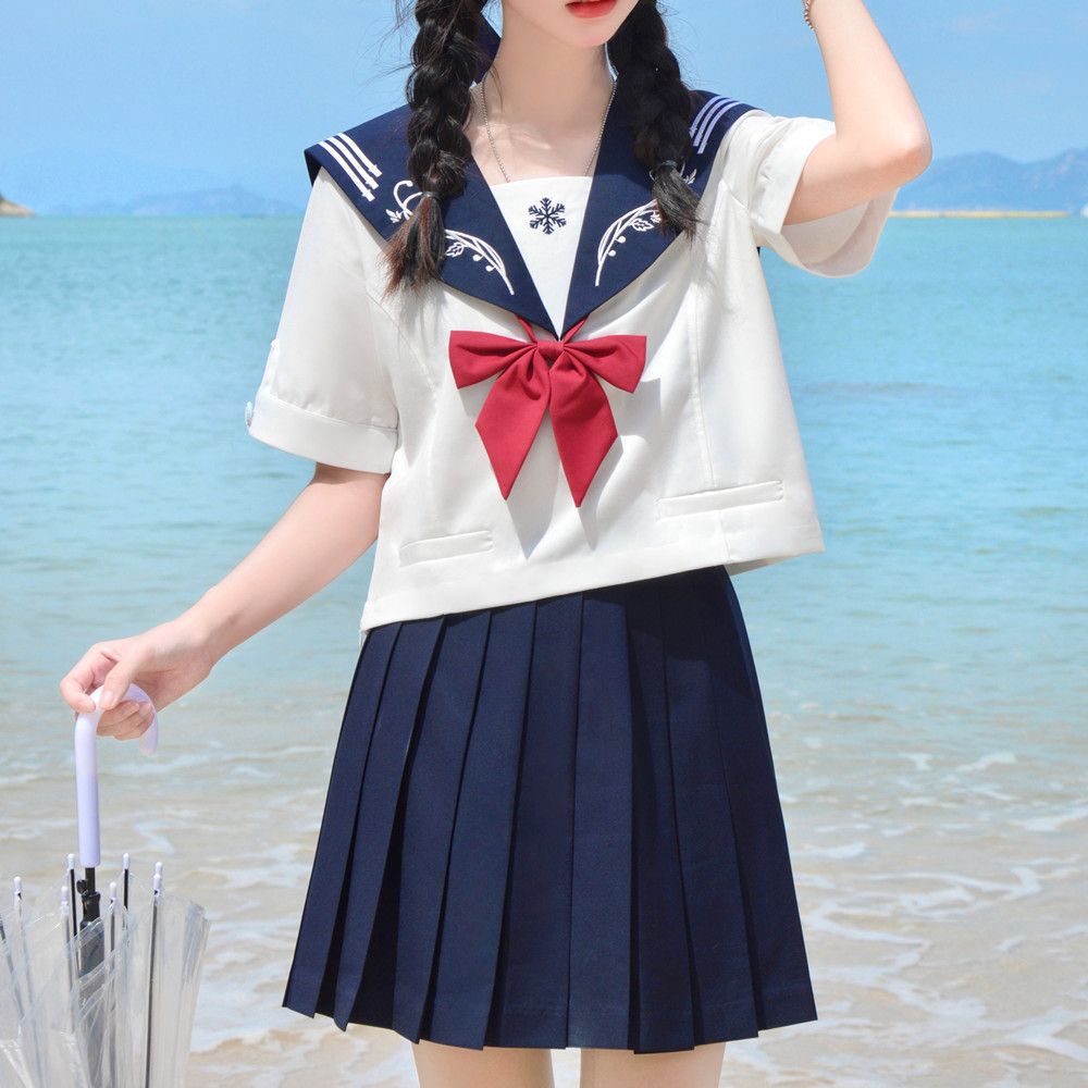 White short sleeve   skirt   bow tie