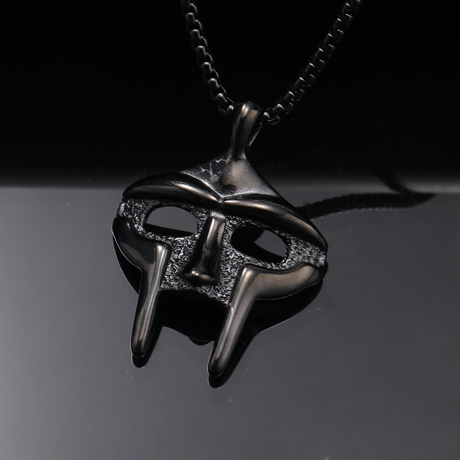 7:Black pendant and black 60cm square pearl chain