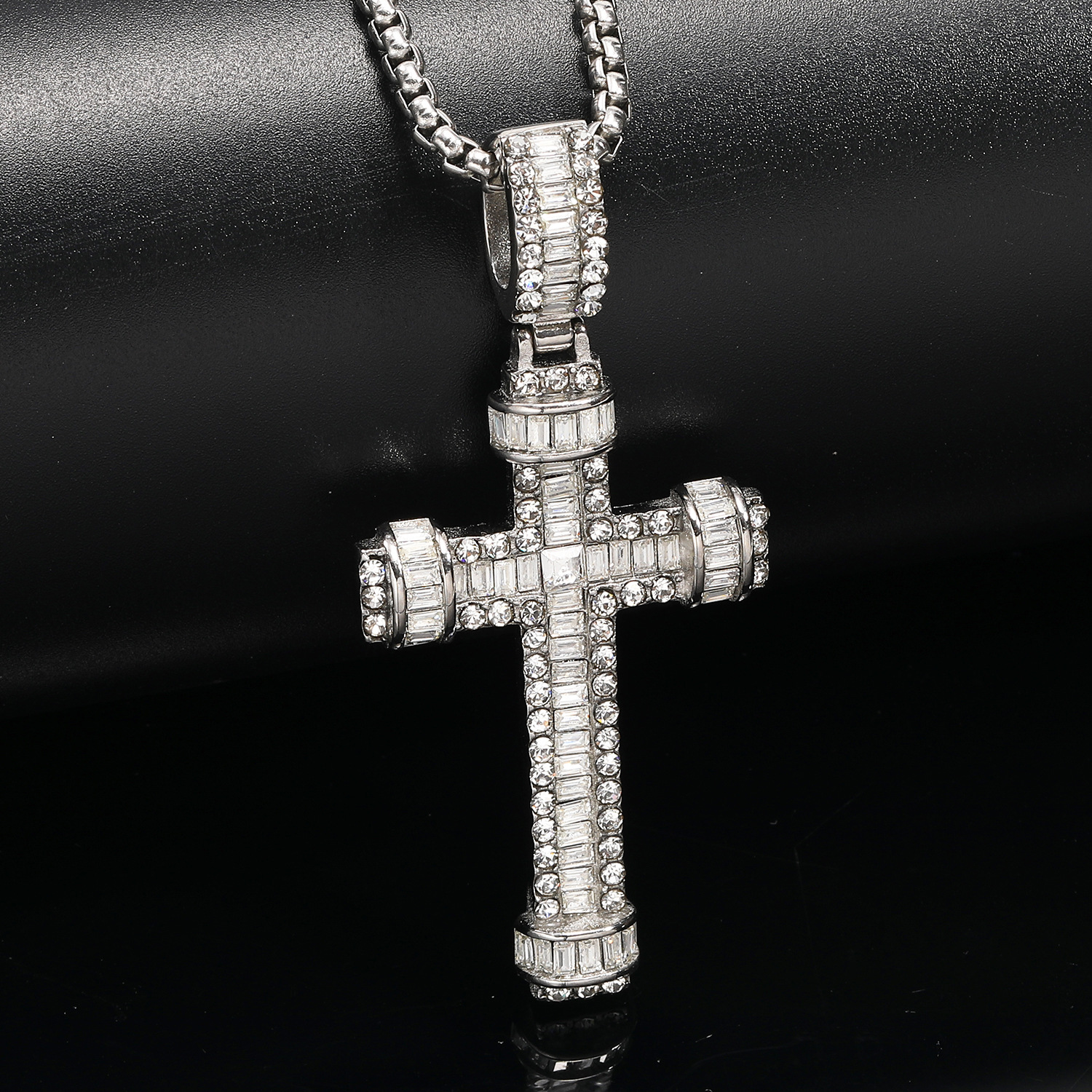 Steel White diamond pendant and steel 60cm square pearl chain