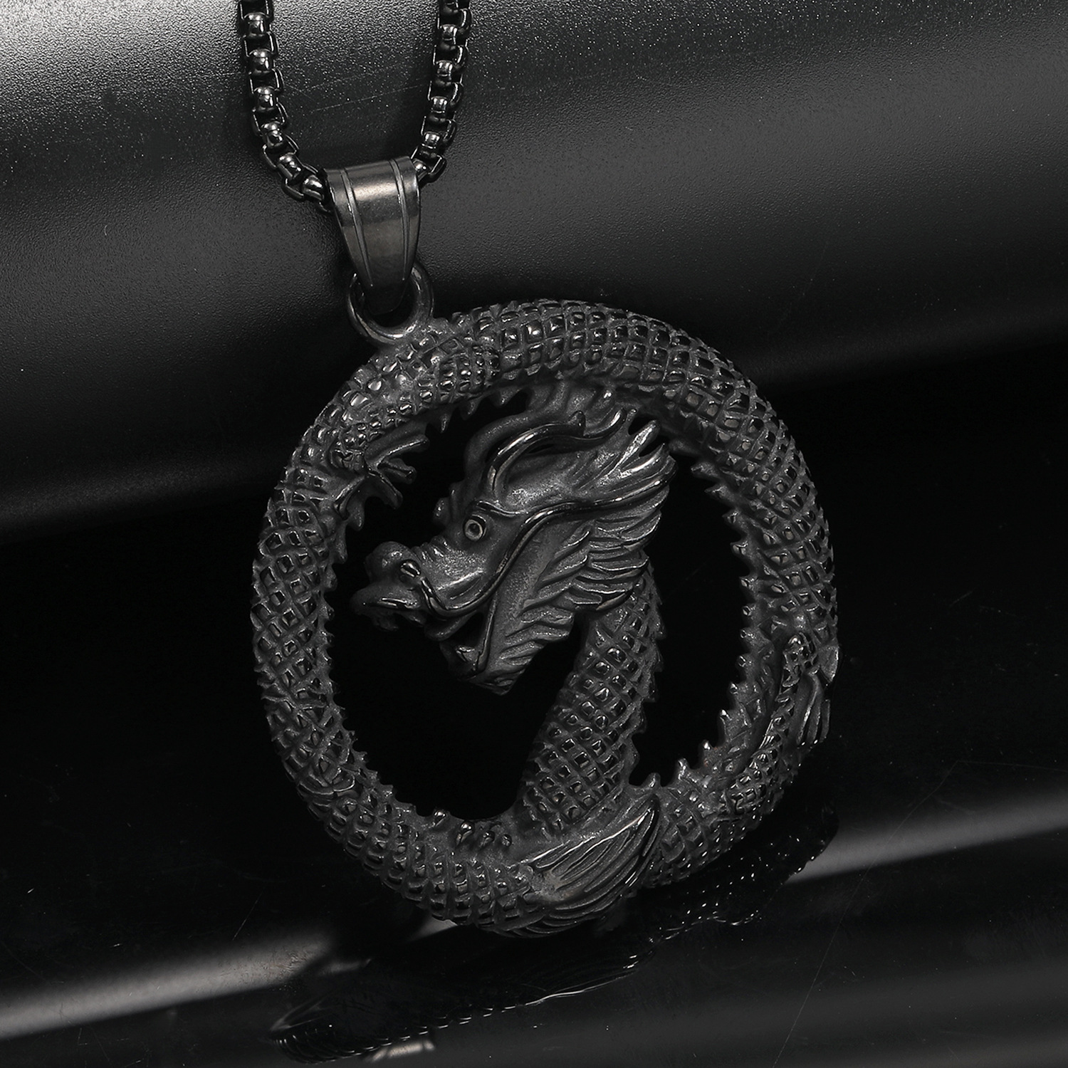 3:Black pendant