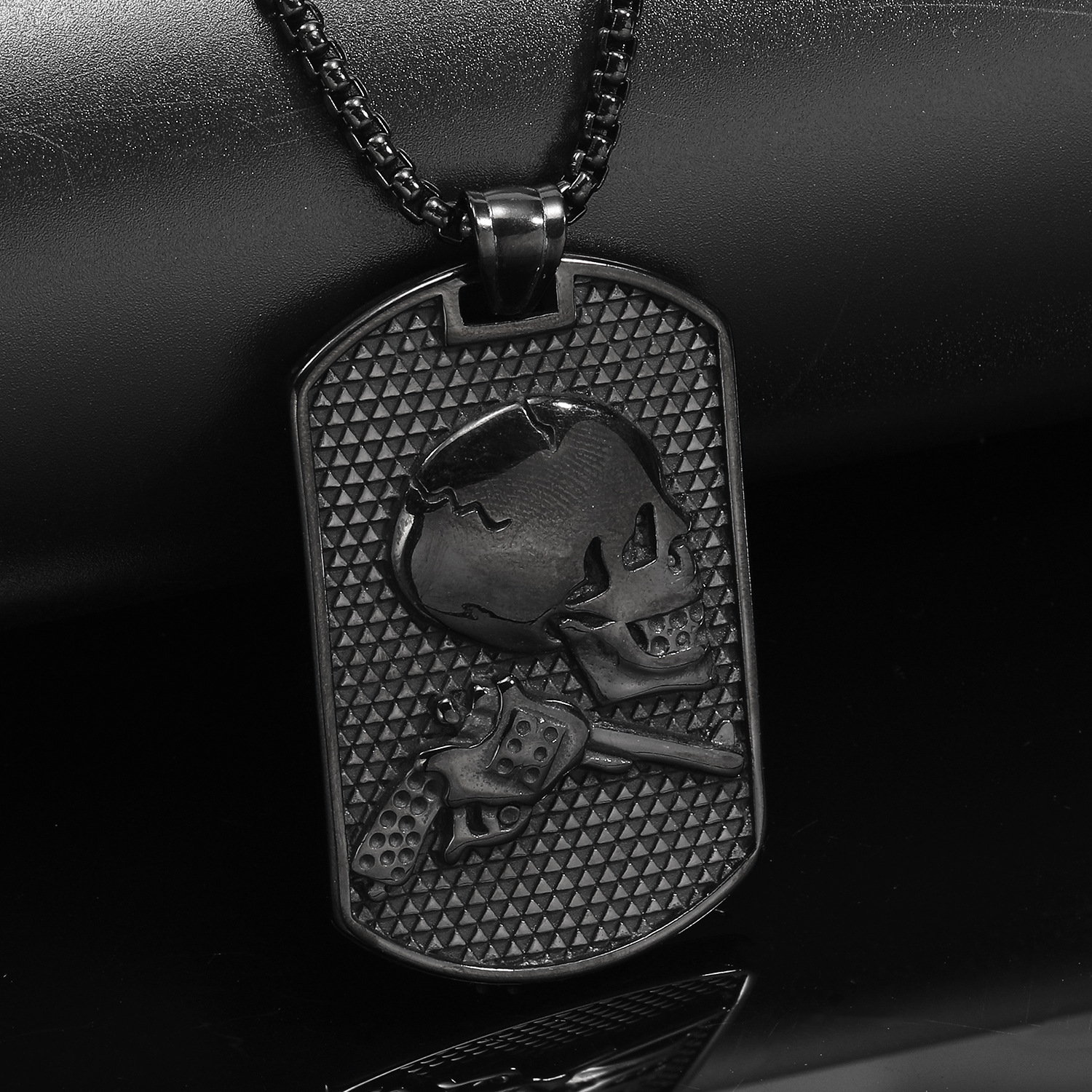4:Black pendant   black 60CM square pearl chain