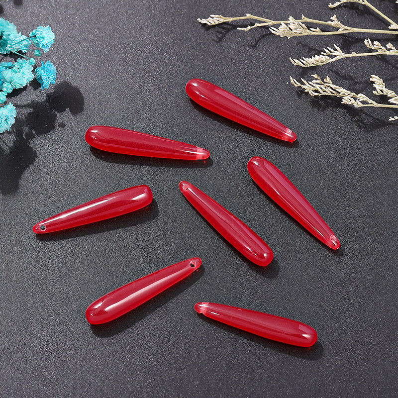 Red resin long tip water drop pendant width * length 7*33mm