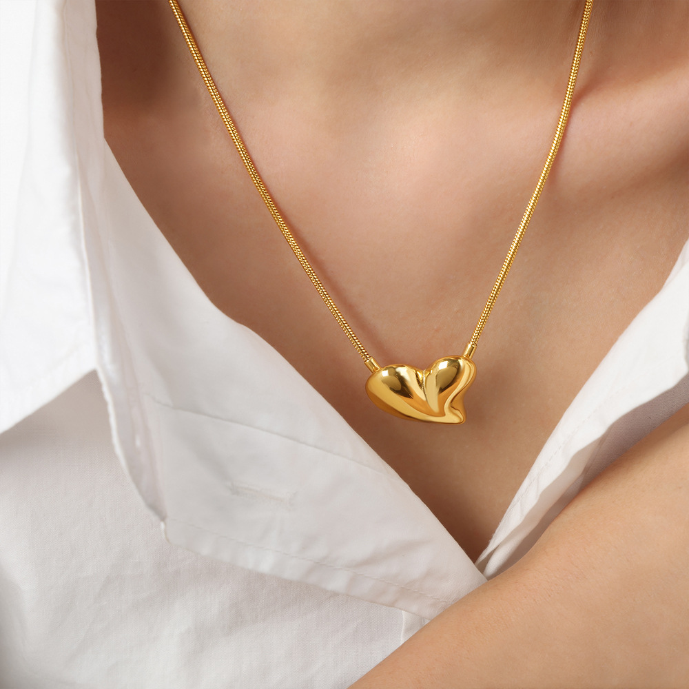 Gold necklace --45x5cm