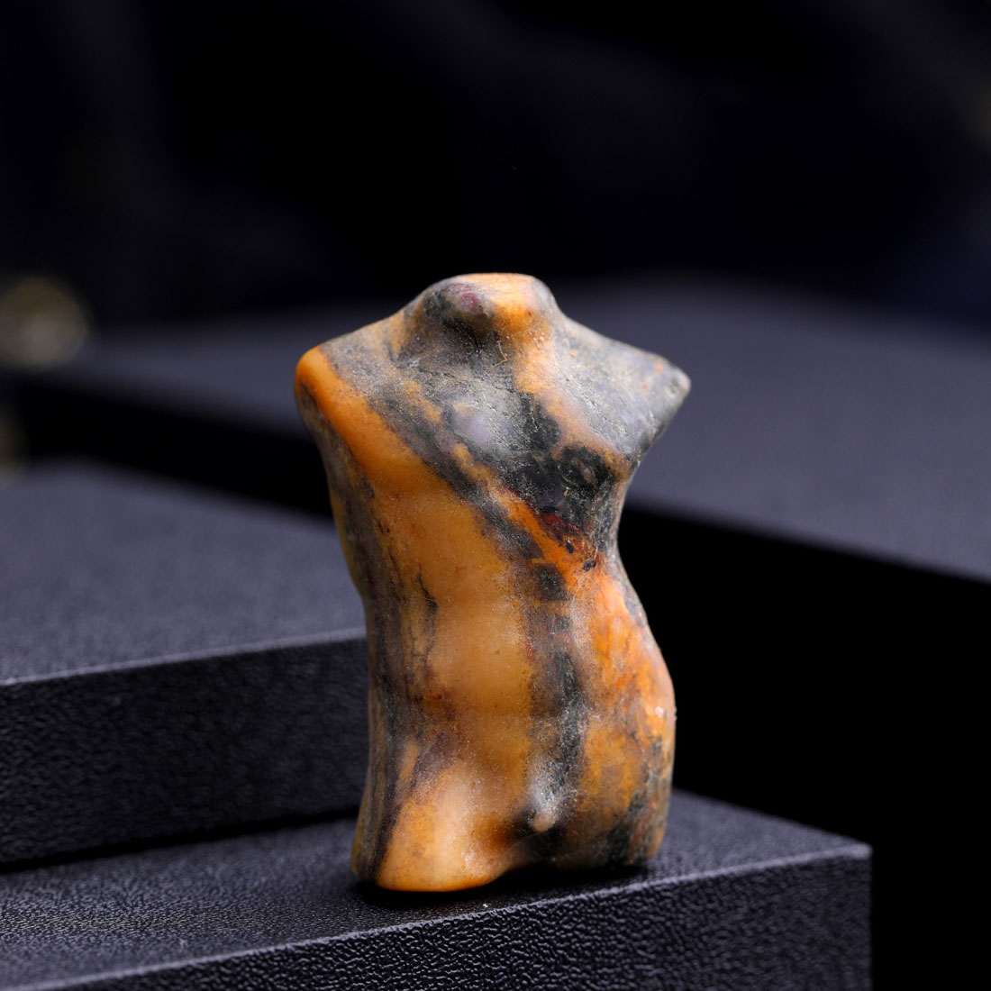 Leopard stone