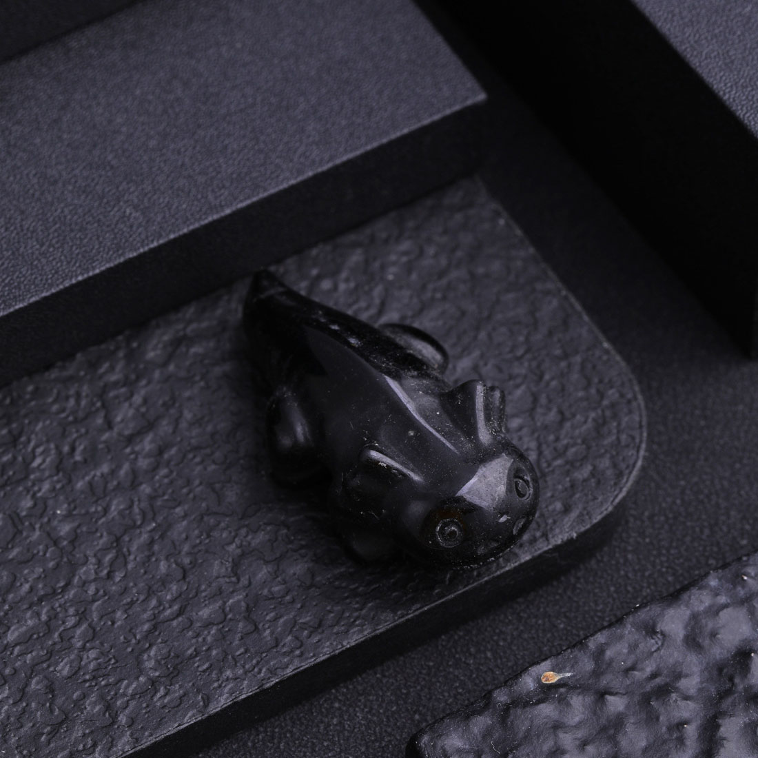 Negro obsidiana