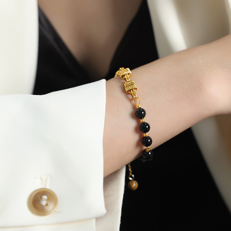 Black agate bracelet -18cm