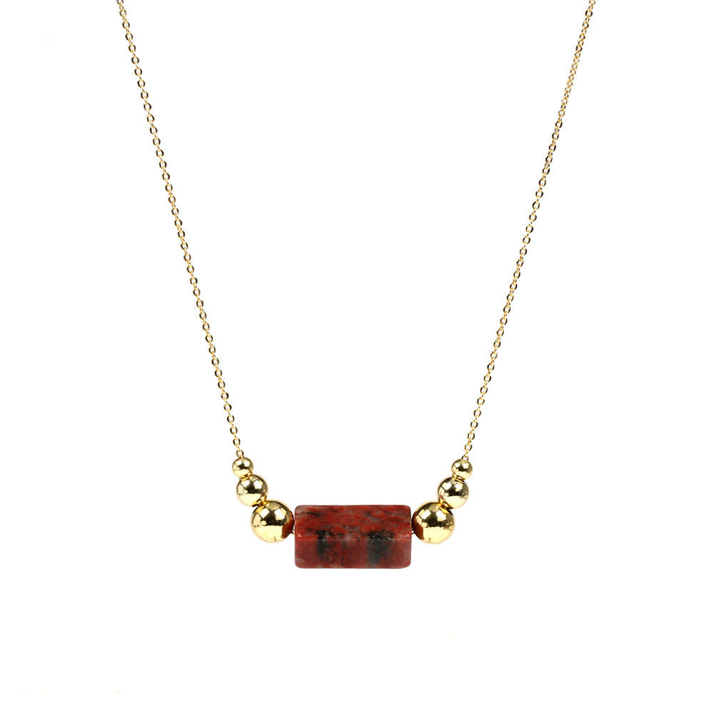 3:Sesame Red necklace -35x5cm