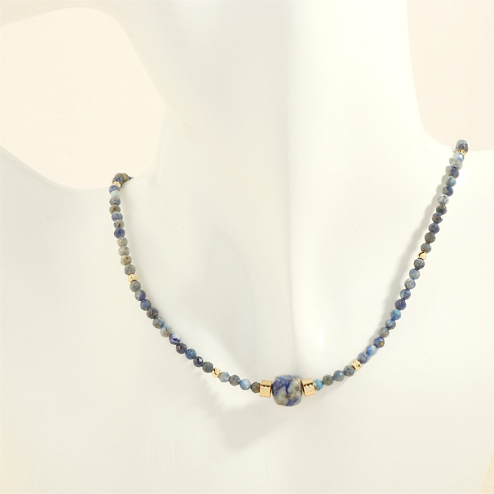 4:Bluestone necklace 40x5cm