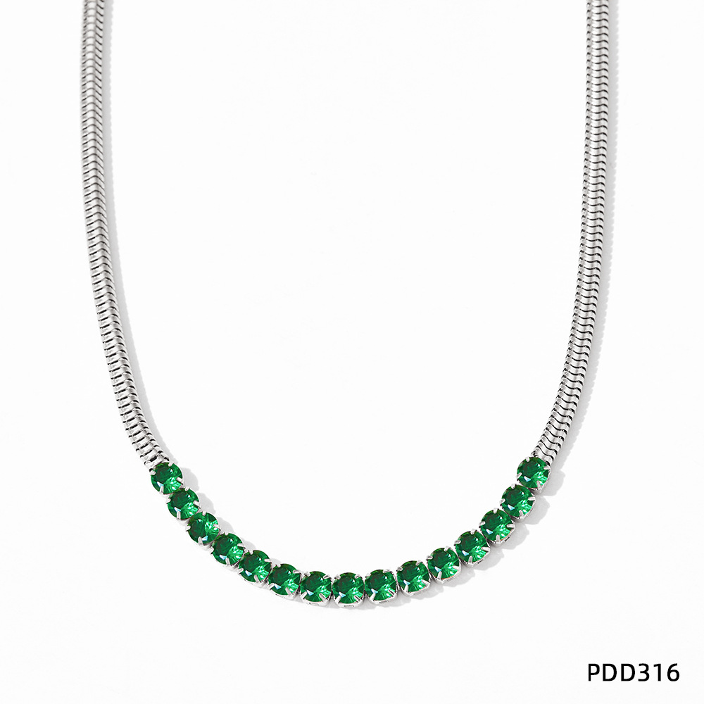 8:PDD316 necklace green