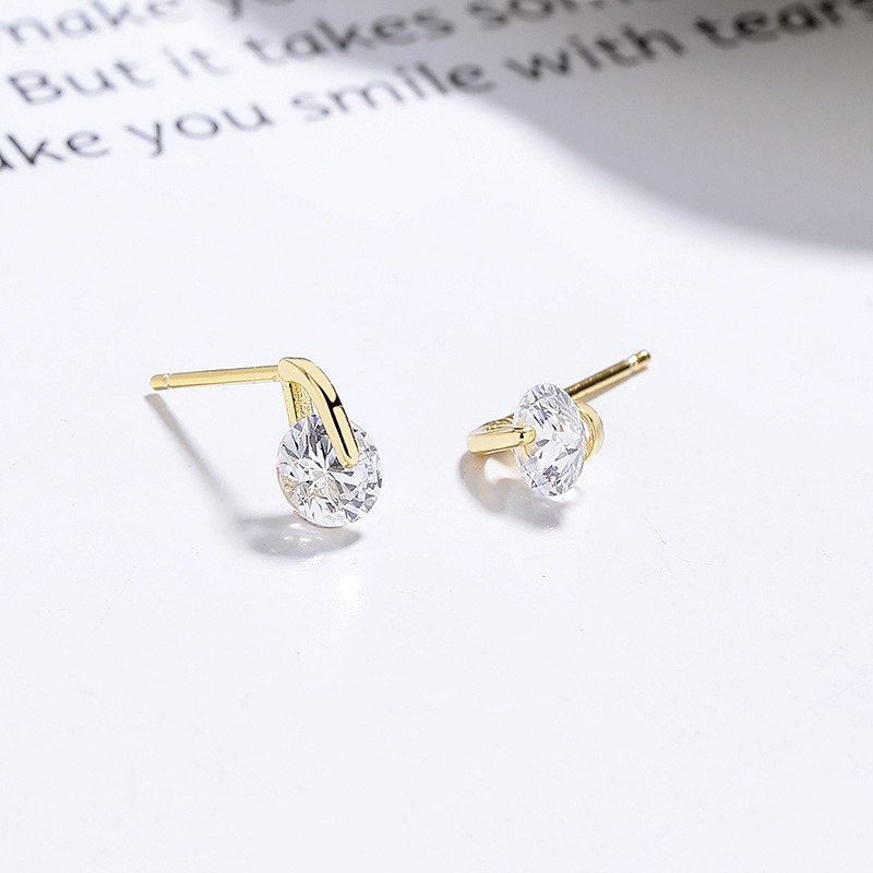 2:Yellow gold/pair (single diamond)) -7.6x5mm