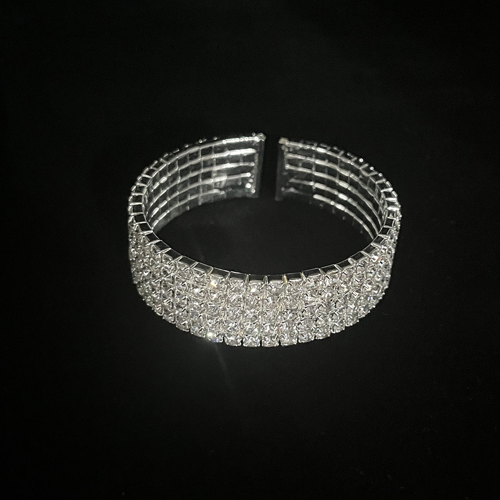 2:bracelet