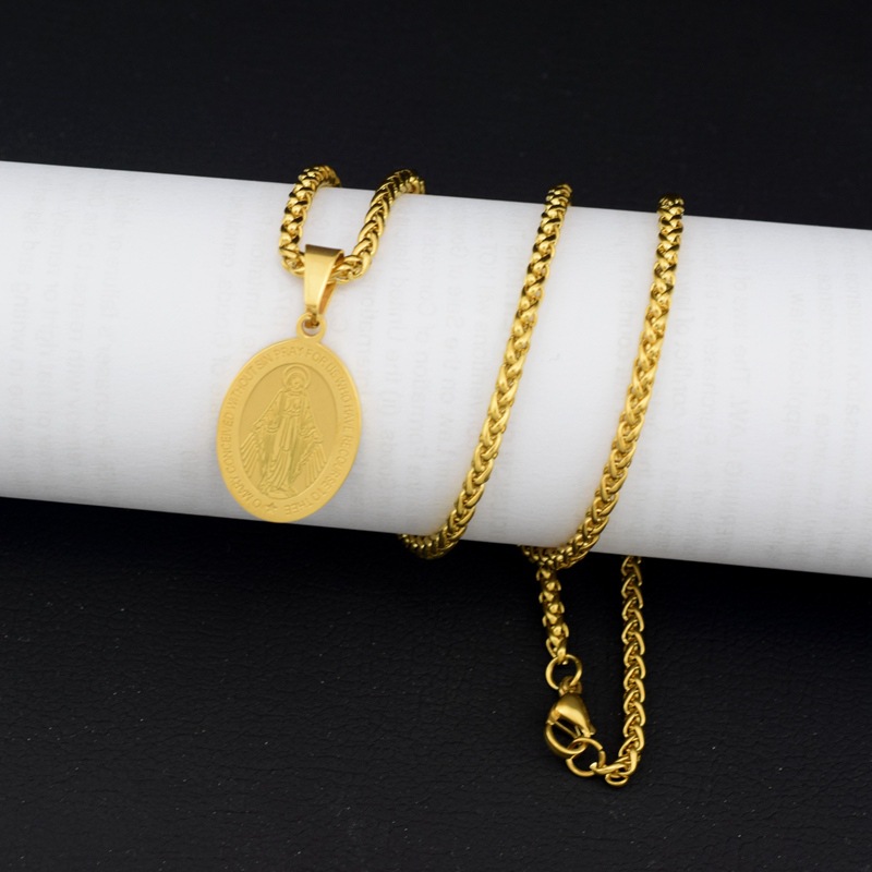 6:Gold necklace 60cm