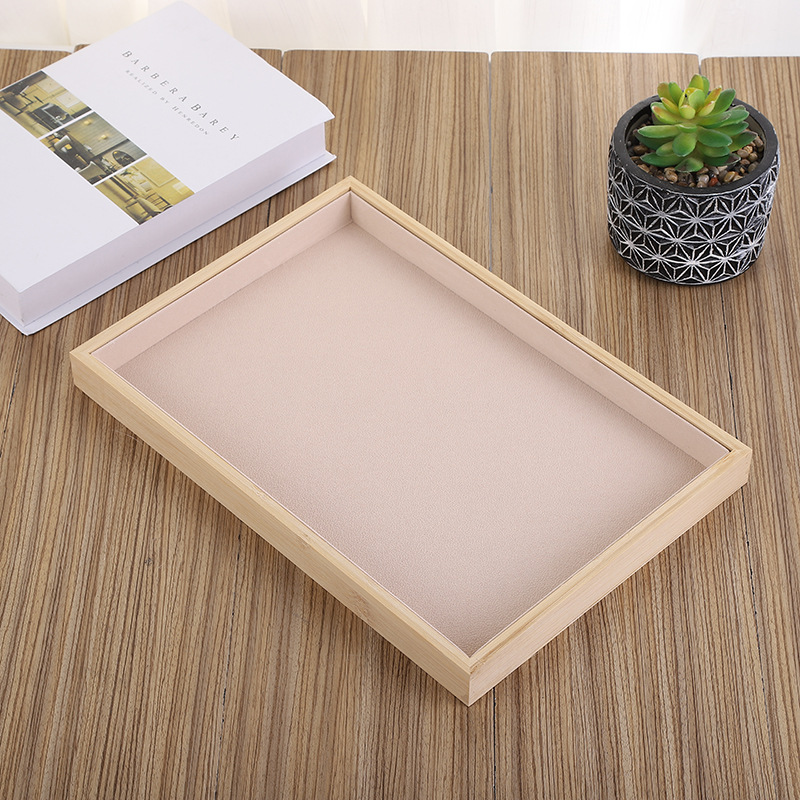 Bamboo and wood empty plate beige