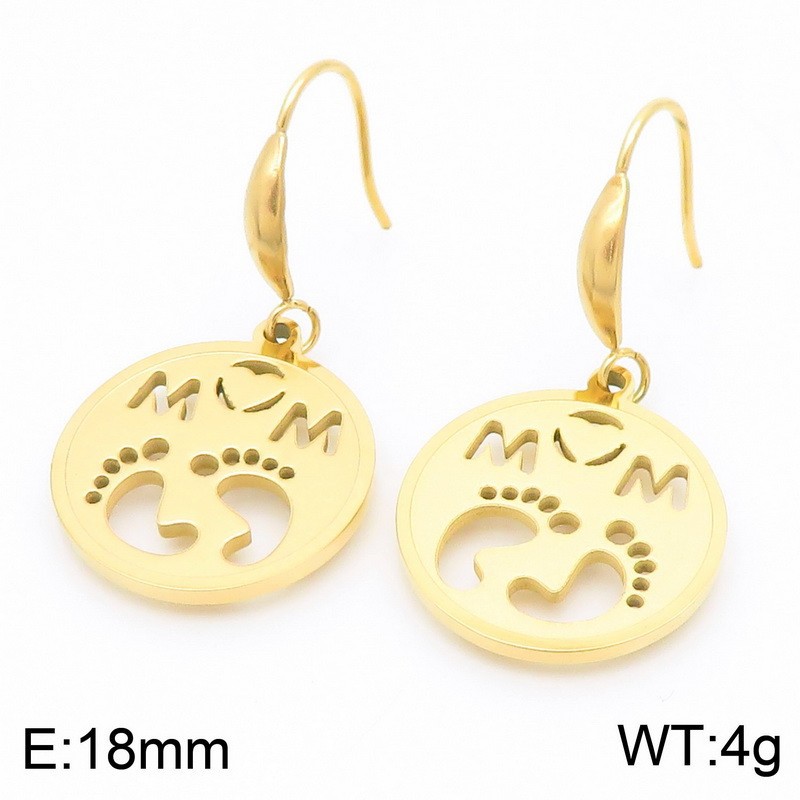 5:Gold earrings