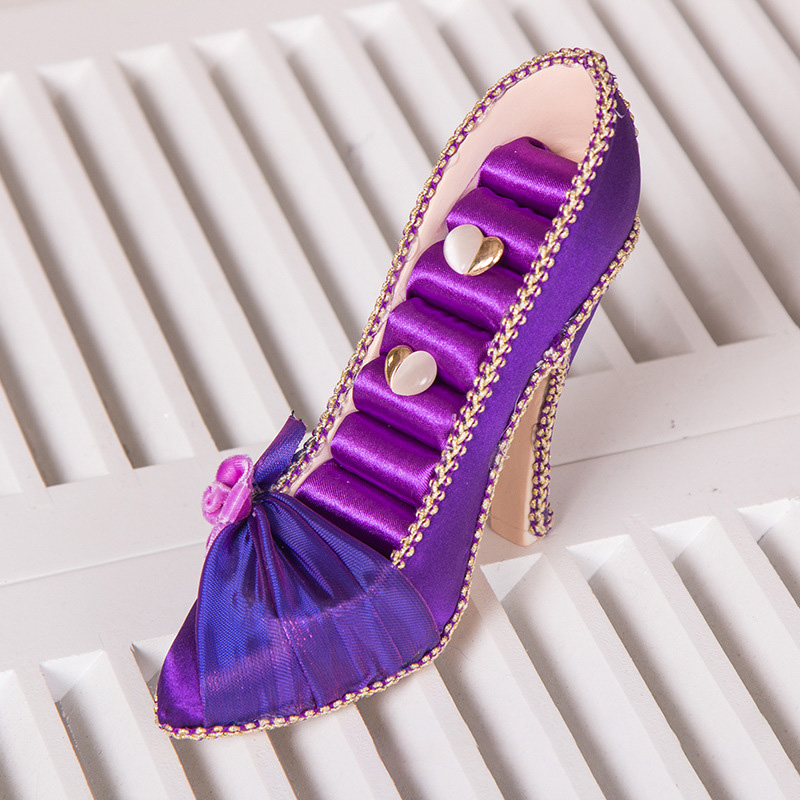 4:Stylish purple velvet heels