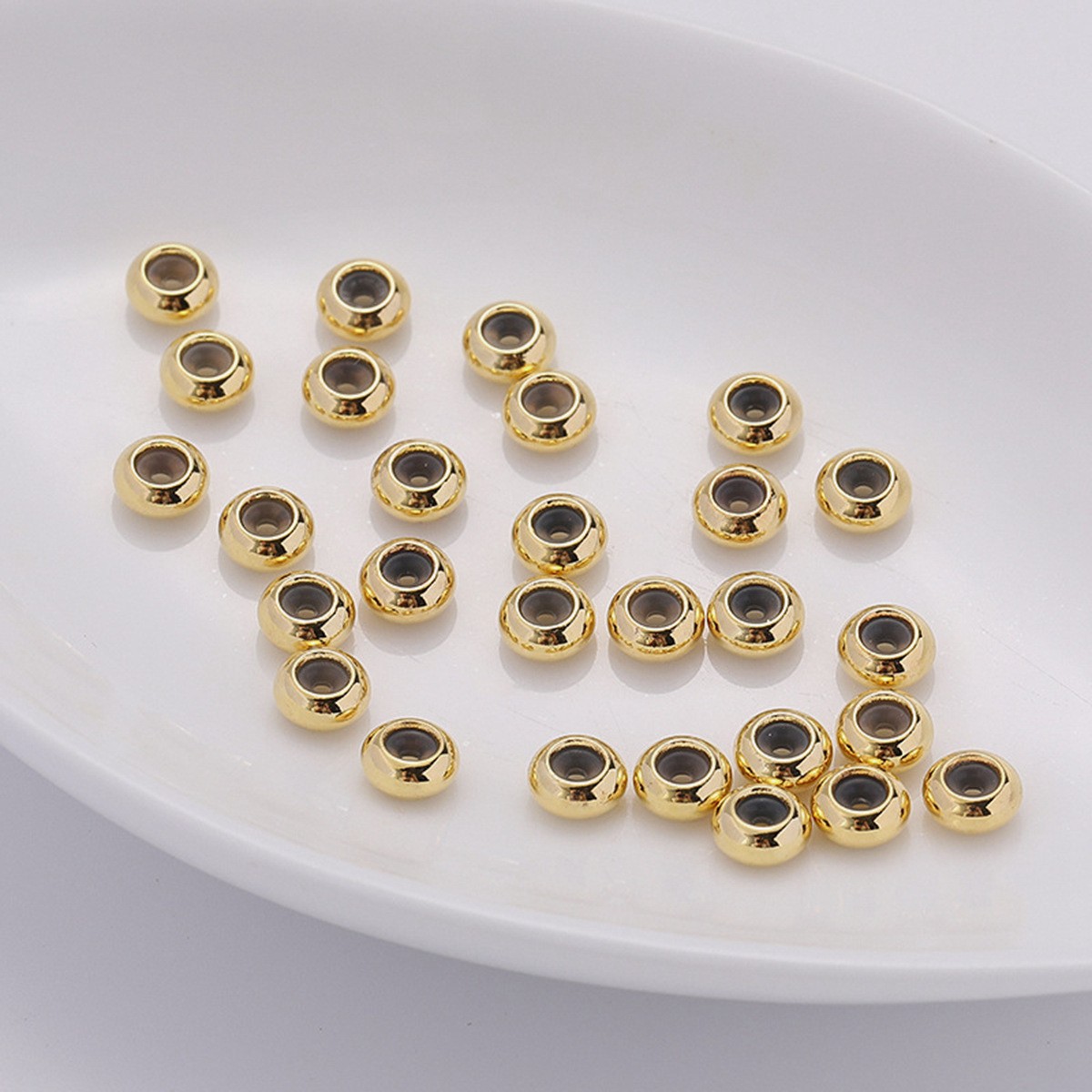 gold color plated, 4mm