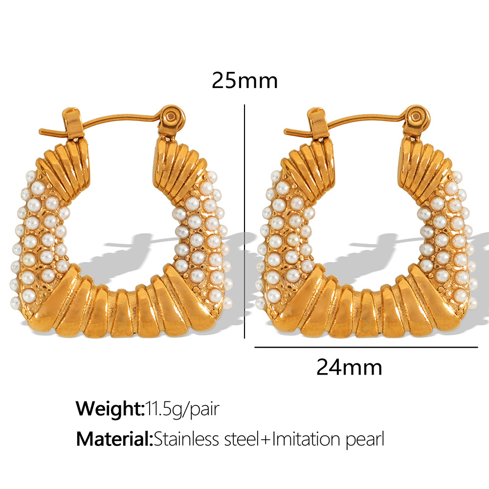 5:Rubber bead gold earrings