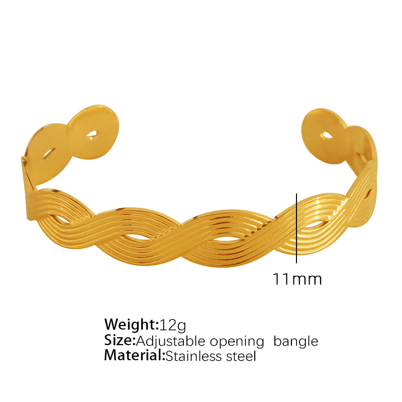 4:SZ40 Gold adjustable opening bracelet