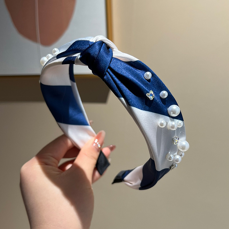 Dark blue matching pearl knot headband