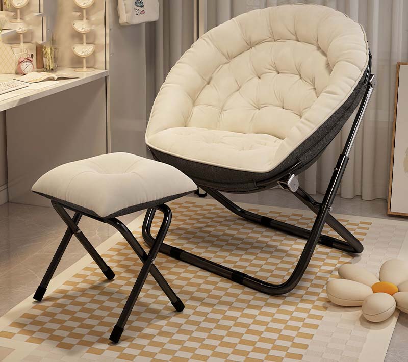 Comfort Pedal Warm White - Dormitory lounge chair upgraded in washable flocking fabric