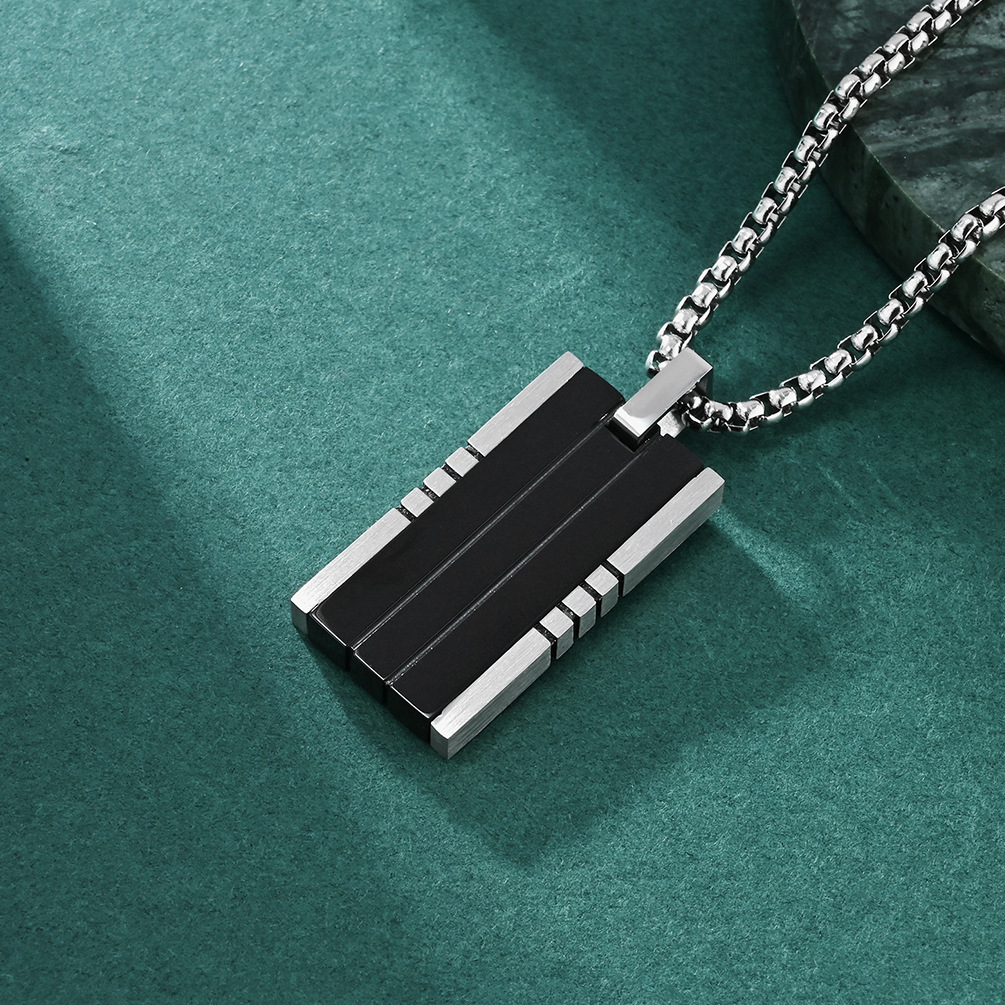 4:Black steel necklace
