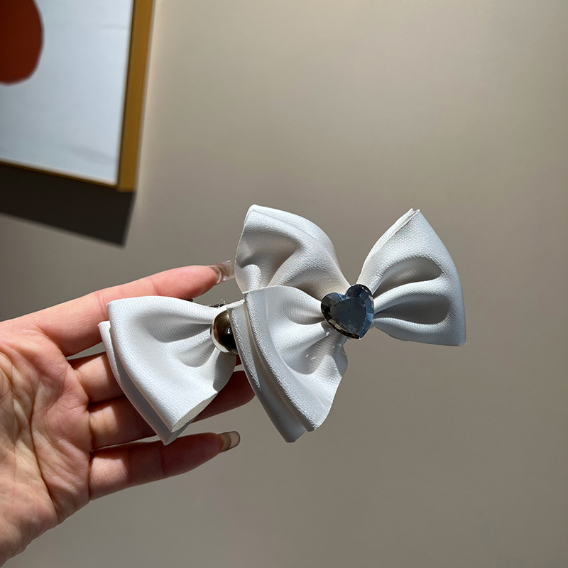 Beige double bow spring clip