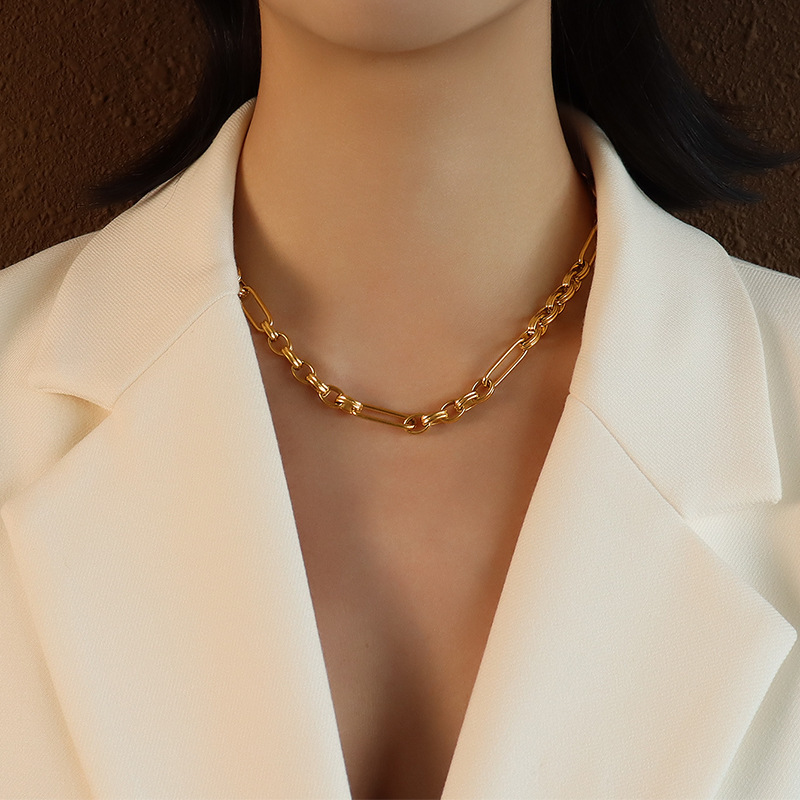 1:Gold necklace 42cm