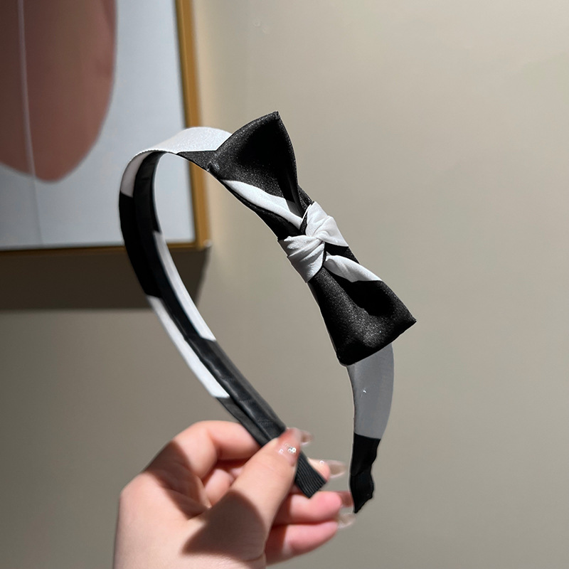 Black matching side bow headband