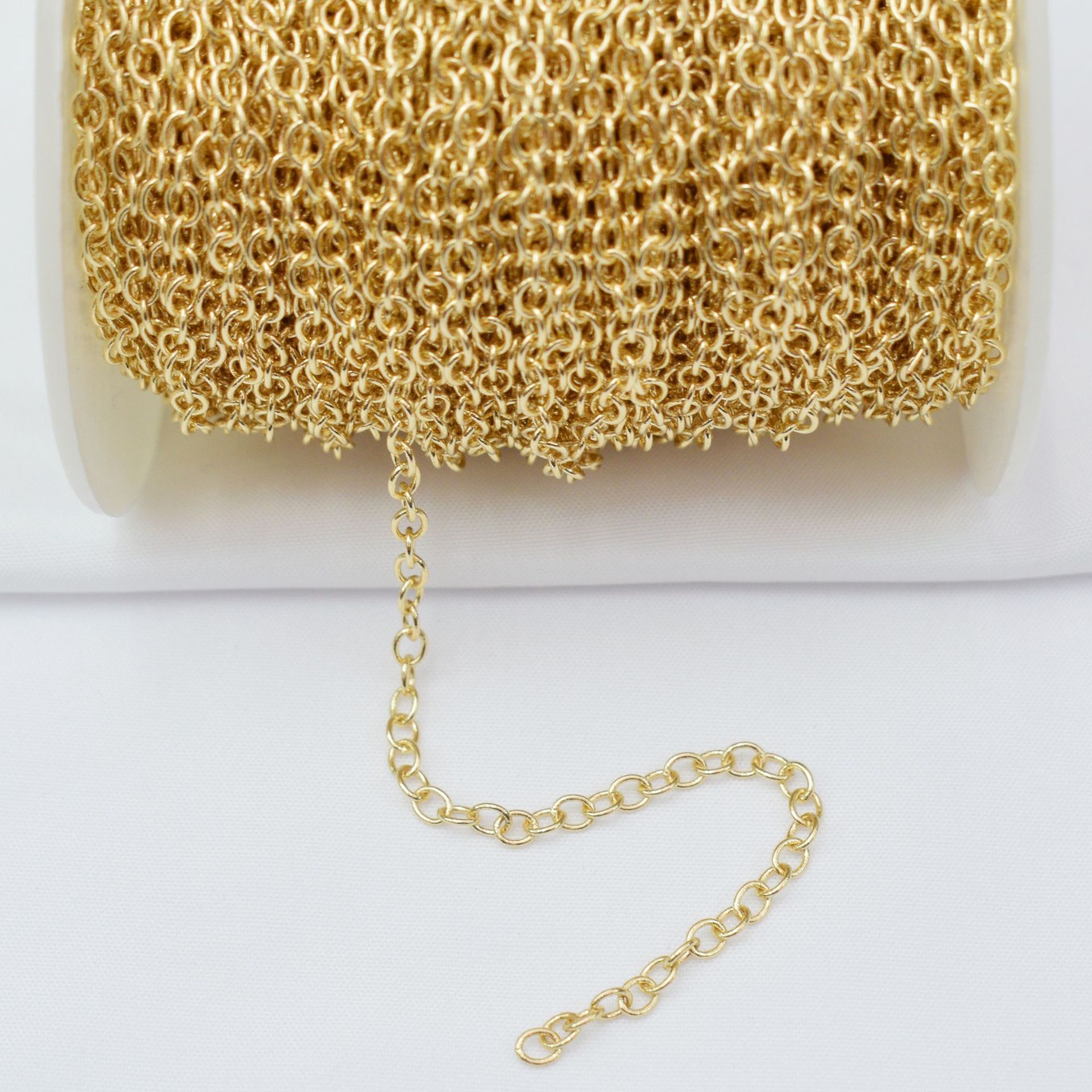 Round wire type 14k gold color