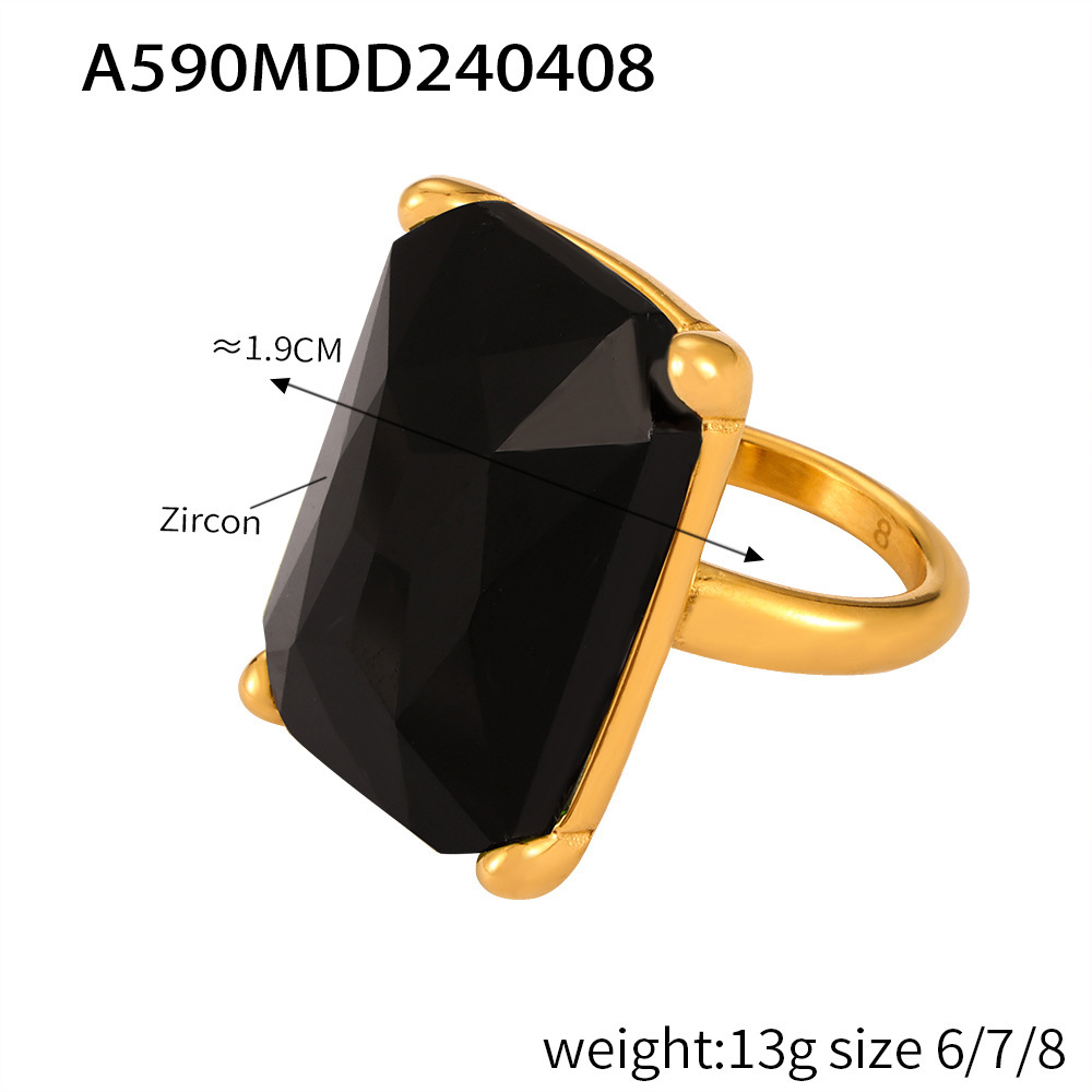 5:A590- Gold black zirconium ring