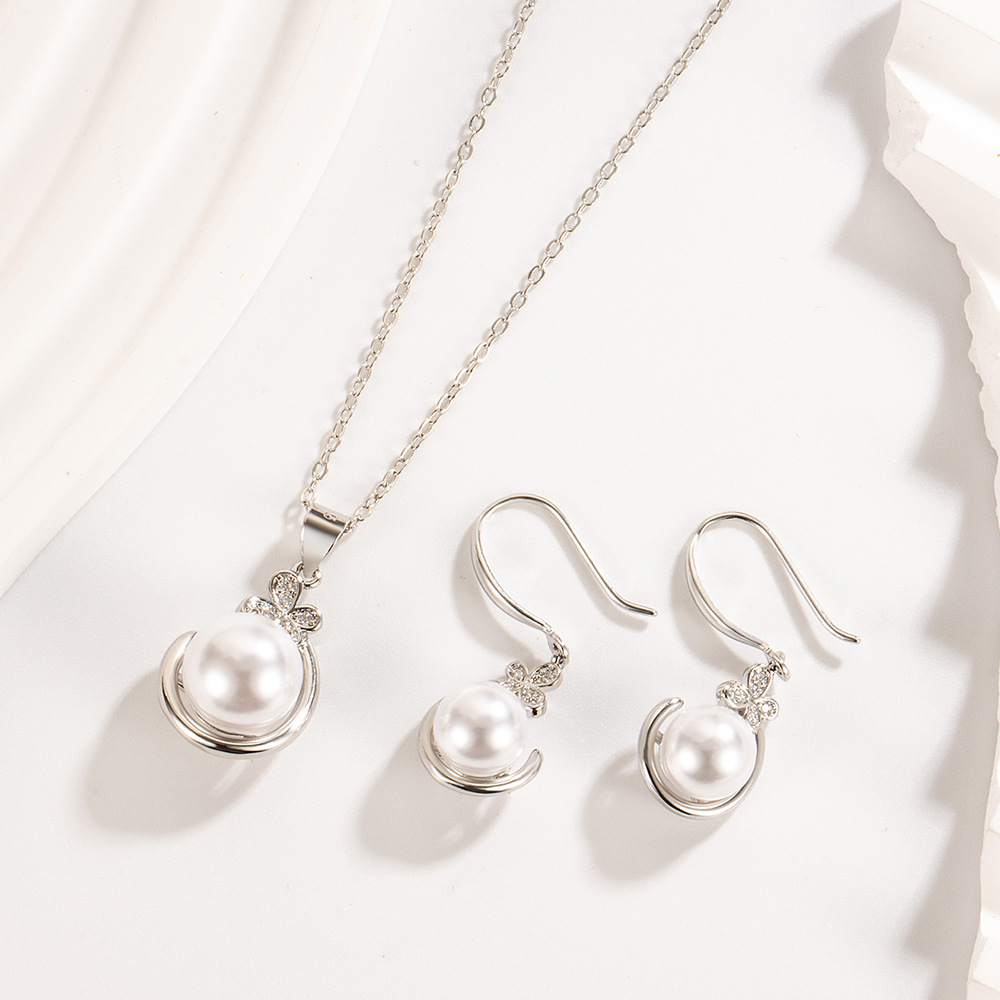 Platinum necklace and earrings set