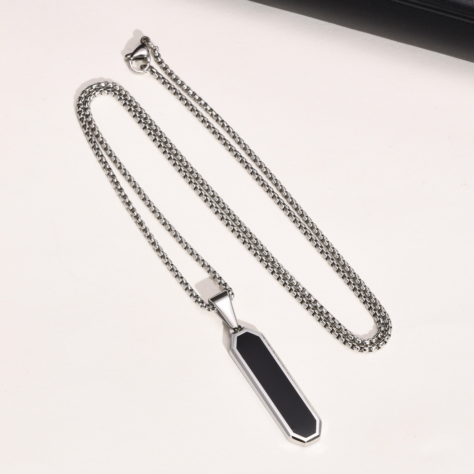 PN-1760 Steel pendant + with chain 60CM