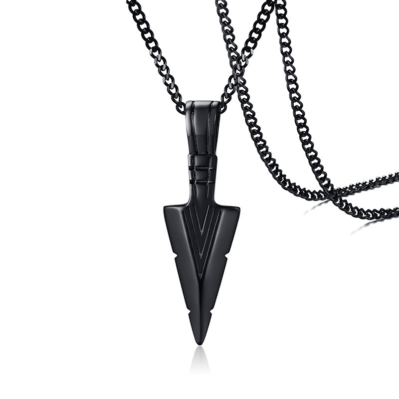 Black pendant and grinding chain