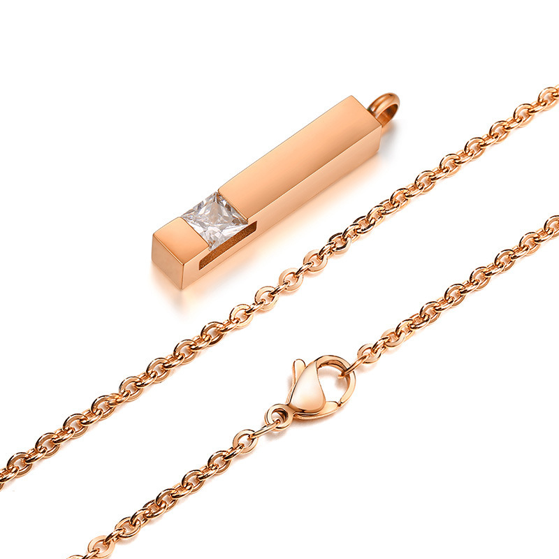 4:Rose gold pendant with white diamond and matching chain 50CM