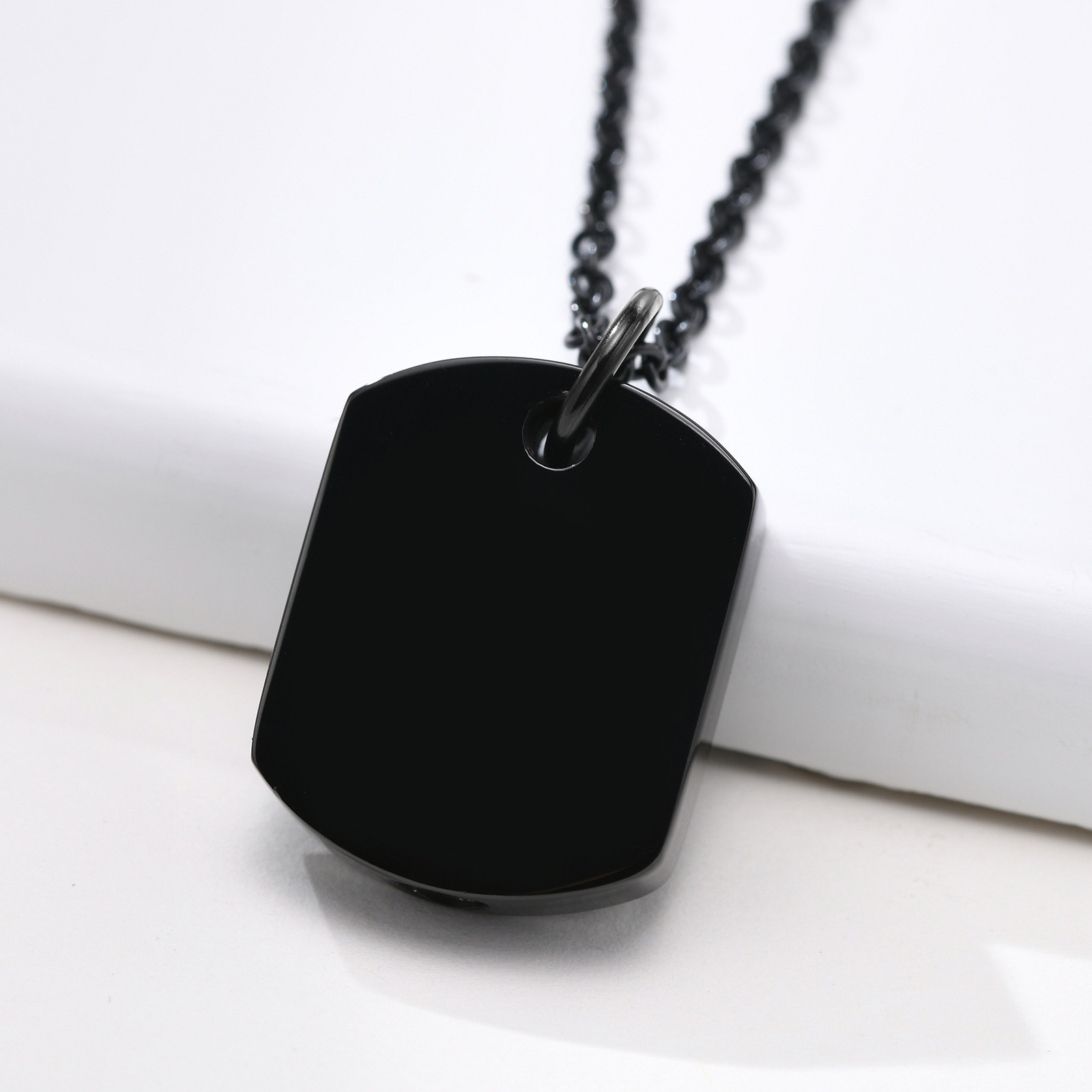 Black pendant and O-chain 60CM without tools