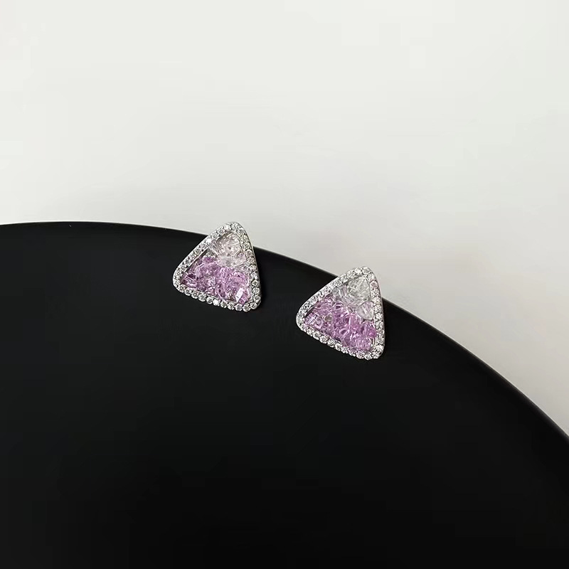 Triangular stud earrings
