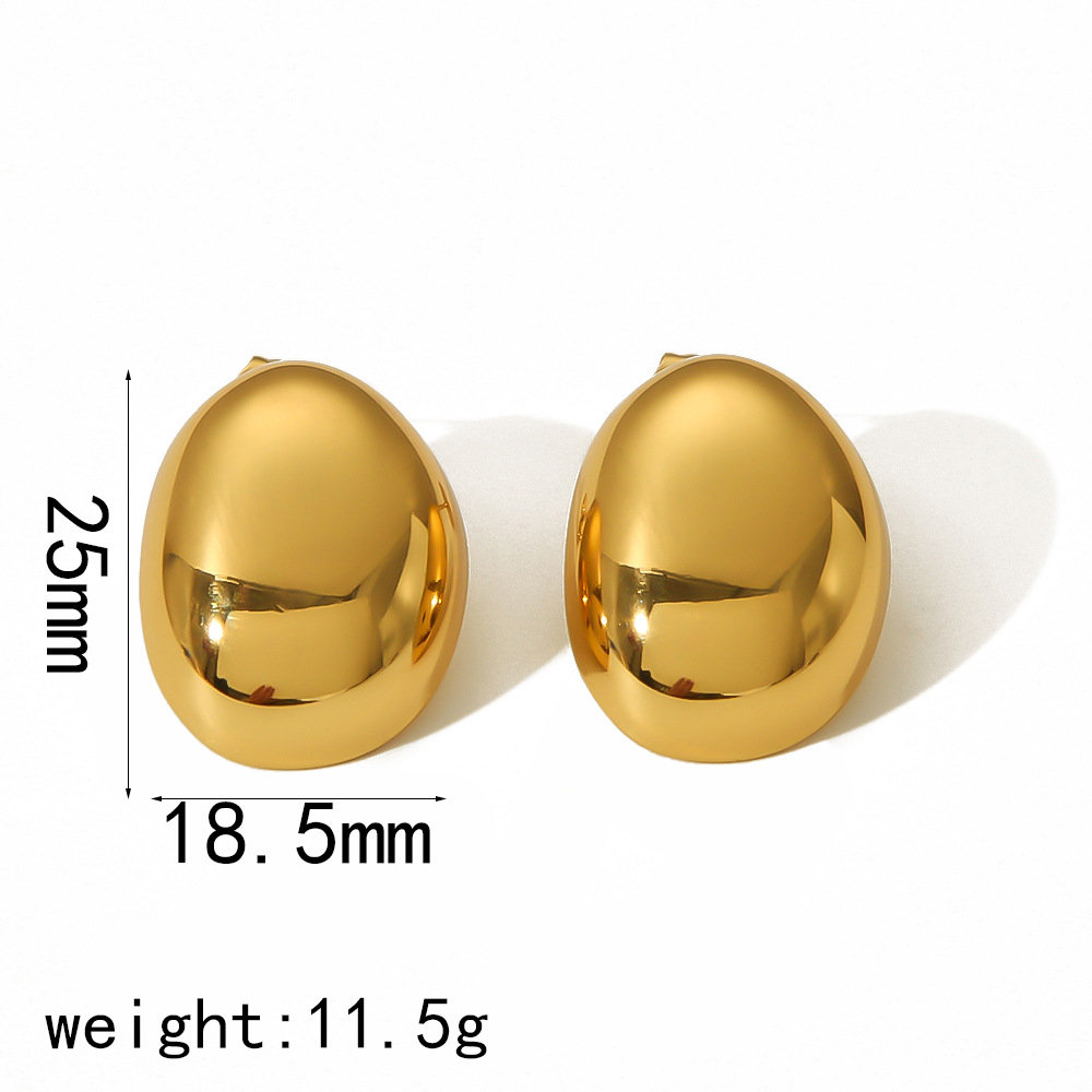 1:gold earrings