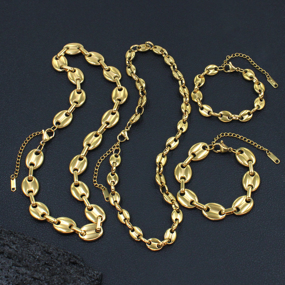 Gold 13mm bracelet 17cmx5cm