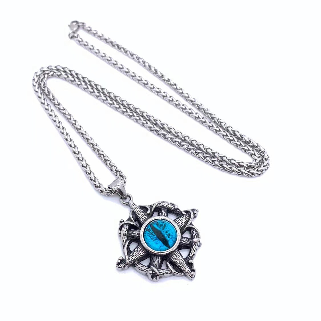 Blue-eye pendant with 60CM chain
