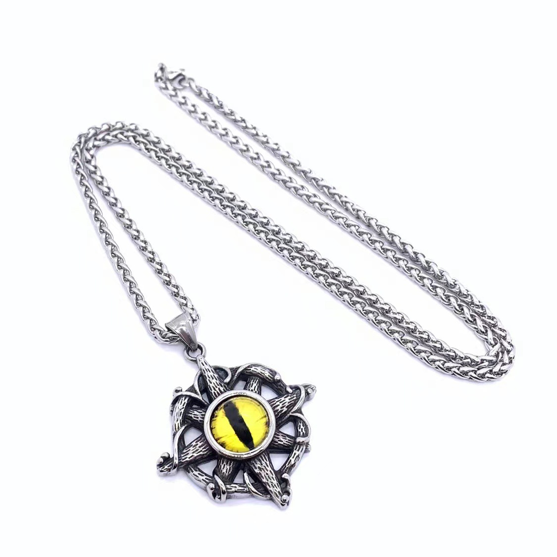 11:Yellow-eyed pendant with 60CM chain